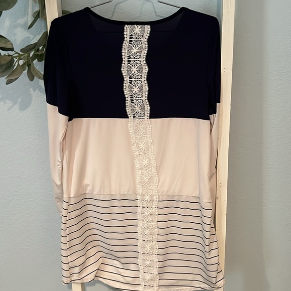 Color Block long sleeve Tunic - Picture 2 of 4